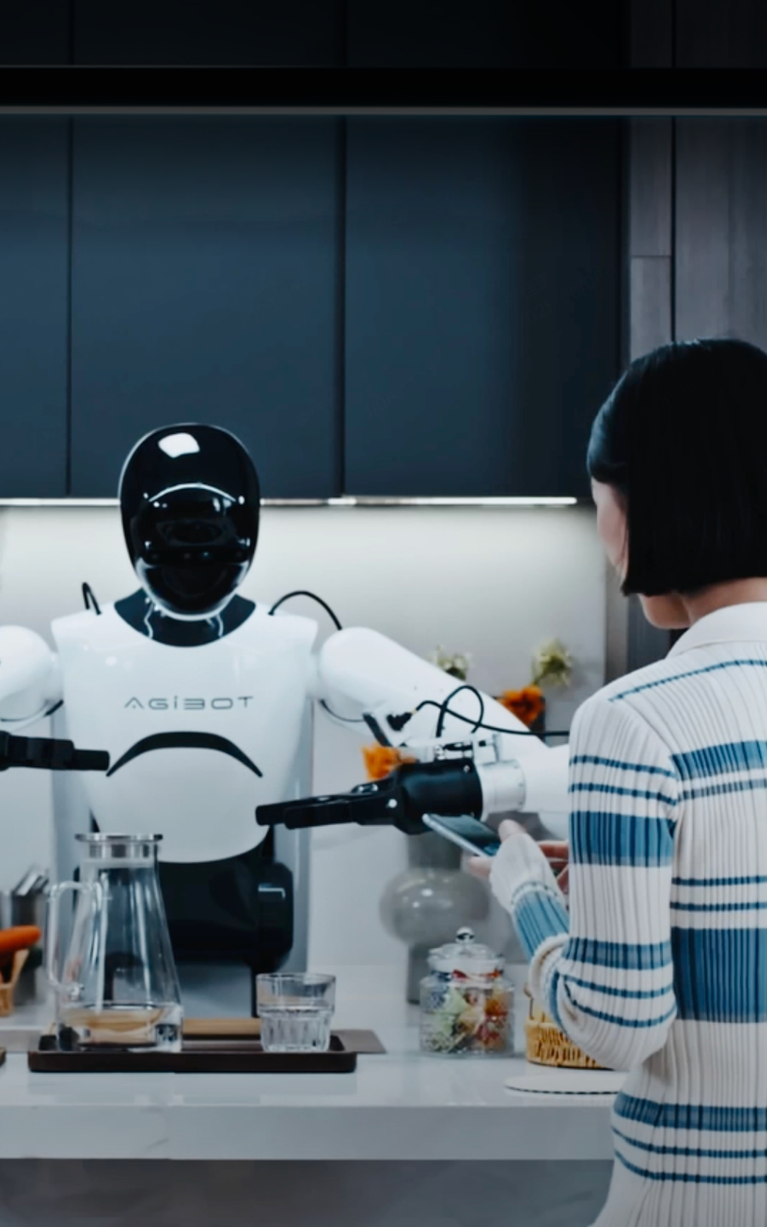 行业首款！公海jcjc710发布具身智能一站式开发平台Genie Studio