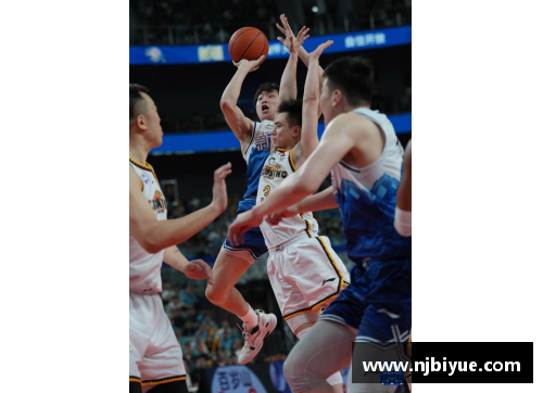 多宝电竞官网前NBA球员加盟新疆伊力特队表态将全力以赴帮助球队取胜 - 副本